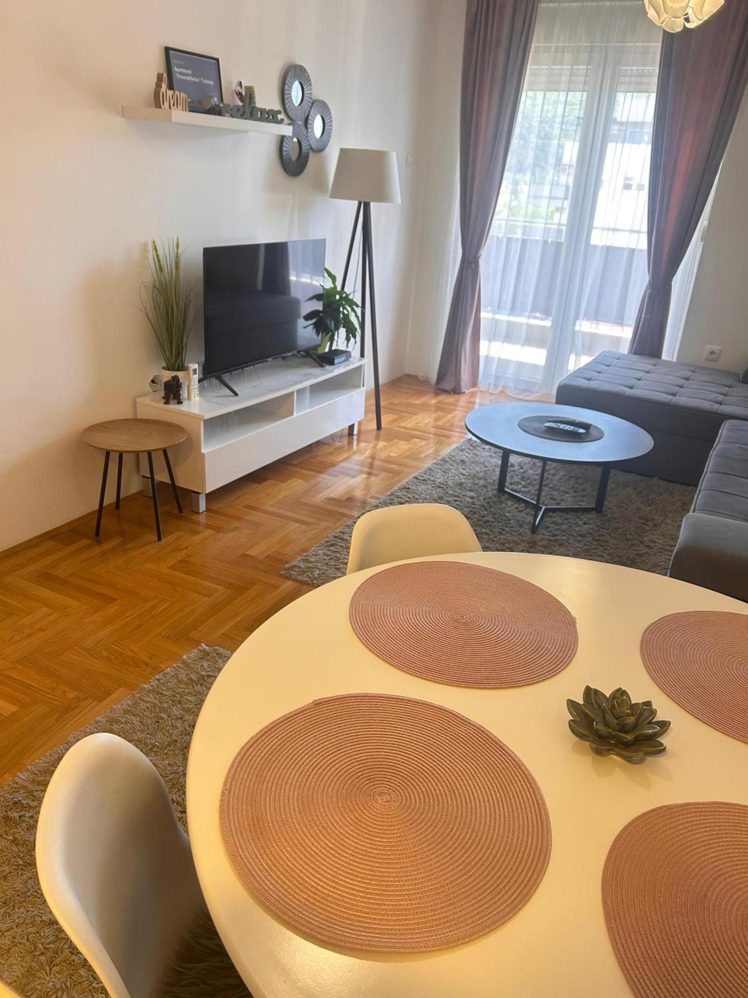 Apartment "Dream&Relax" טרביניה מראה חיצוני תמונה